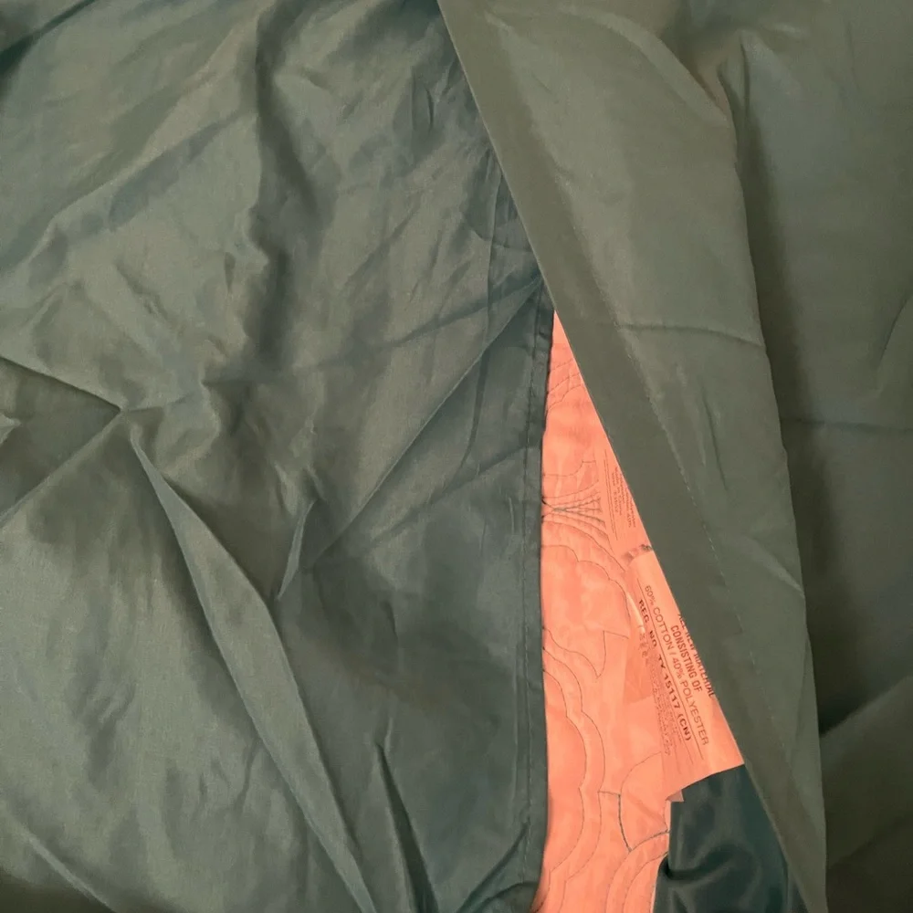 2 NWT Middleton Quilted Euro Shams - Picture 3 of 4